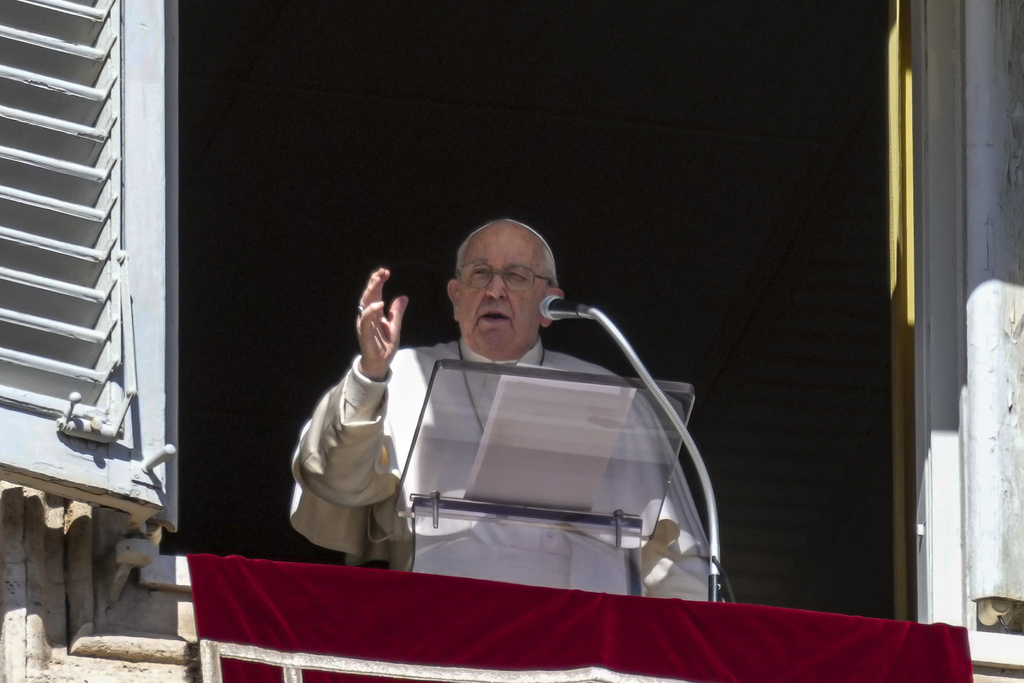 Ucraina, Papa Francesco: “Non si vede fine, ritrovare umanità”