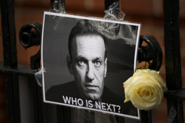 Navalny doveva rientrare in scambio prigionieri ma poi è stato ucciso