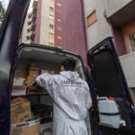 Padova, la 29enne fermata ha partorito la neonata nel WC