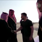 Ucraina, Zelensky arrivato in Arabia Saudita