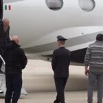 Rientra in Italia la famiglia rapita in Mali, il figlio: “Emozione immensa”