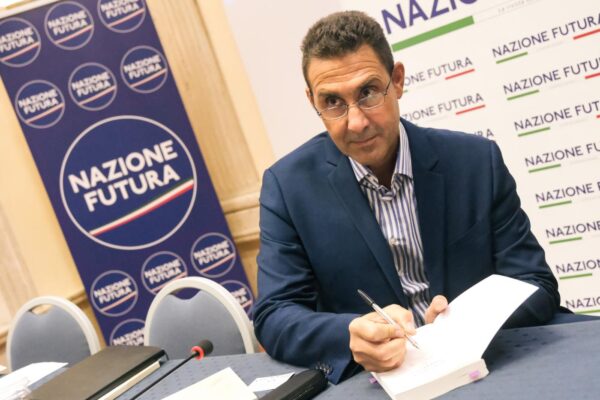 Nazione Futura, Libertà al contrario - Il Gen. Vannacci presenta il suo libro Il mondo al contrario