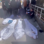 Gaza, attacco a palestinesi in attesa di aiuti: vittime e feriti in ospedale