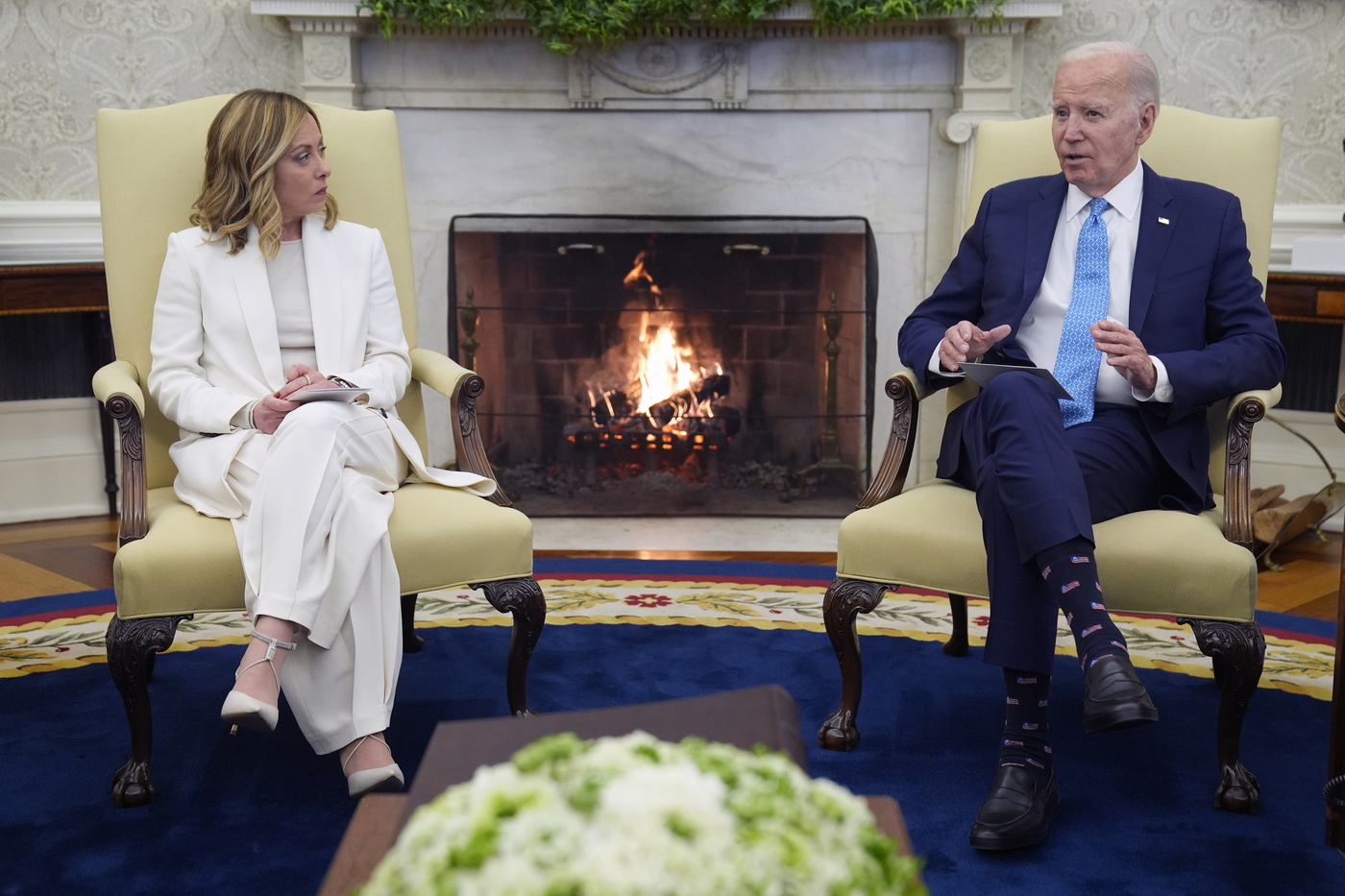 Meloni incontra Biden a Washington: “Sosteniamo mediazione Usa in Medioriente”
