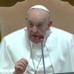 Papa Francesco: “Oggi il pericolo più brutto è l’ideologia del gender”
