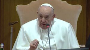 Papa Francesco: “Oggi il pericolo più brutto è l’ideologia del gender”