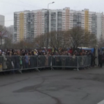 Navalny, gente in fila per il funerale del dissidente russo