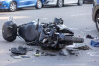 Milano, incidente stradale fra un’auto e una moto