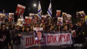 Israele, familiari ostaggi concludono i 4 giorni di marcia con corteo a Gerusalemme
