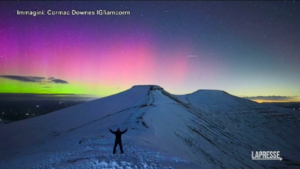 Galles, il sensazionale timelapse dell’aurora boreale