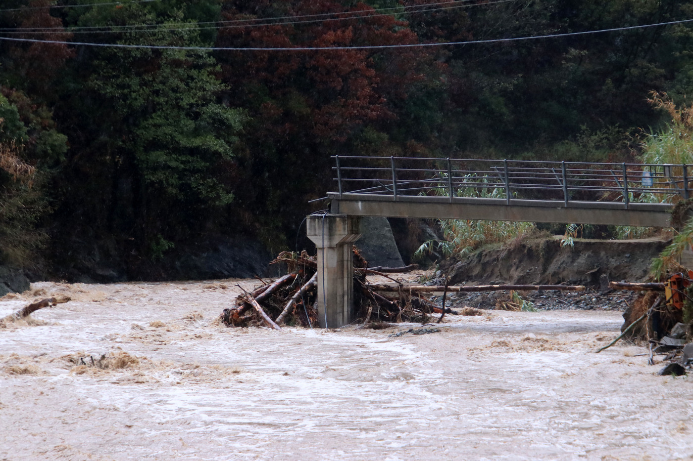 Maltempo in Liguria, allerta frane e temporali