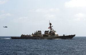 Mar Rosso, missile Houthi colpisce nave portacontainer