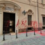 Imbrattata Università Cagliari con scritta ‘Unica sionista’