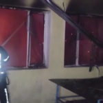 Ucraina, raid russi su Odessa: edificio in fiamme