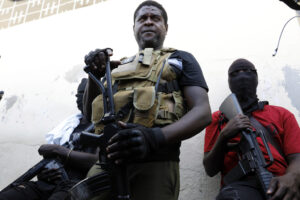 Haiti, capo gang: “Combattiamo contro premier fino a ultima goccia di sangue”