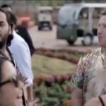 Il miliardario Ambani mostra a Zuckerberg il suo orologio da un milione di dollari