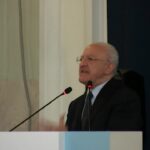 De Luca: “Italia non conta niente sul piano internazionale”
