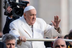 Papa Francesco all'udienza generale del mercoledi in Vaticano