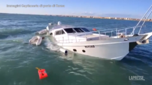 Ostia, affonda Yacht di 20 metri: comandante salvato da Capitaneria di porto