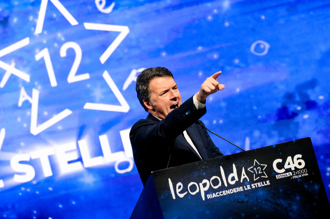 Renzi chiude la Leopolda: “Von der Leyen non va rieletta”