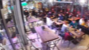 Frosinone, sparatoria in un bar: il video delle telecamere