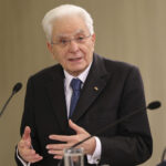Carceri, Mattarella: “Situazione critica, grati a polizia penitenziaria”