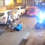 Catania, 24enne arrestato per aver scippato due donne: le immagini che lo inchiodano