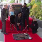 Stella sulla Walk of Fame a Lenny Kravitz, la figlia Zoë: “Divori la vita, sei di ispirazione”