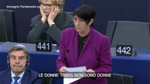 Eurodeputata tedesca attacca trans: “Non sono donne”