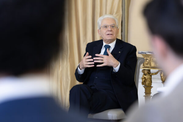 Il Presidente Mattarella in occasione dell'incontro con 12 giovani creator dal titolo La Costituzione in Shorts