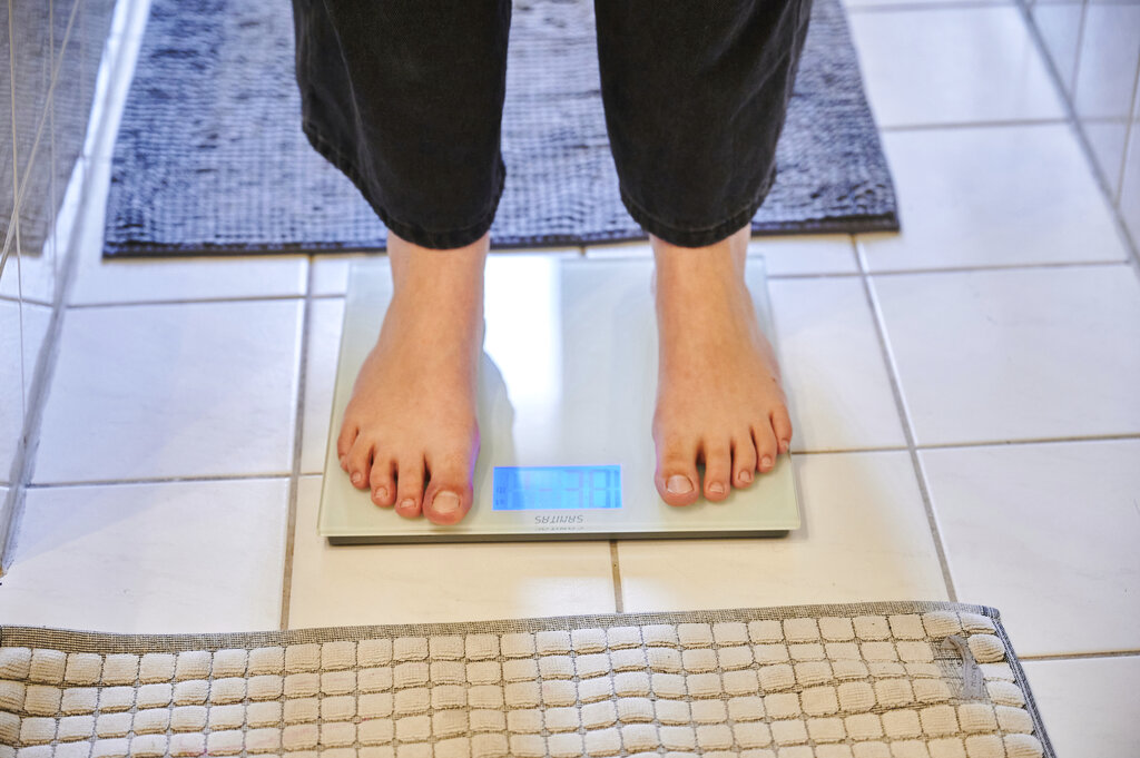 Disturbi alimentari, la storia di Chiara: “Pesavo 27 kg e mi vedevo enorme” Disturbi alimentari, la storia di Chiara: “Pesavo 27 kg e mi vedevo enorme”