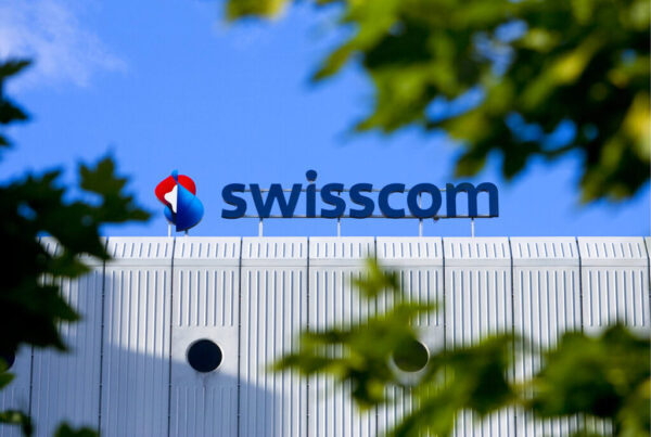 Swisscom acquisisce Vodafone Italia per 8 miliardi