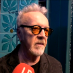 Umberto Tozzi dà l’addio alle scene presentando il suo tour da Parigi