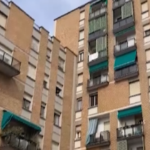 Bologna, 3 bimbi e la madre morti in incendio: ecco l’appartamento distrutto