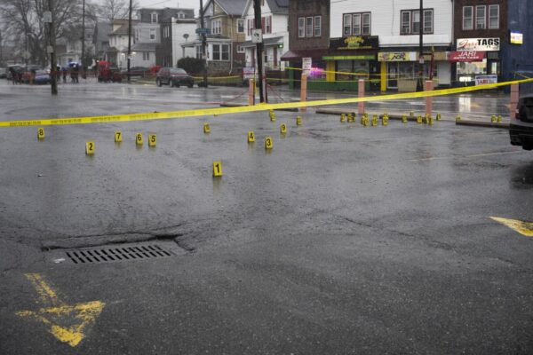 Usa, sparatoria su un bus a Philadelphia