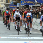 Milano-Sanremo, trionfa il belga Philipsen