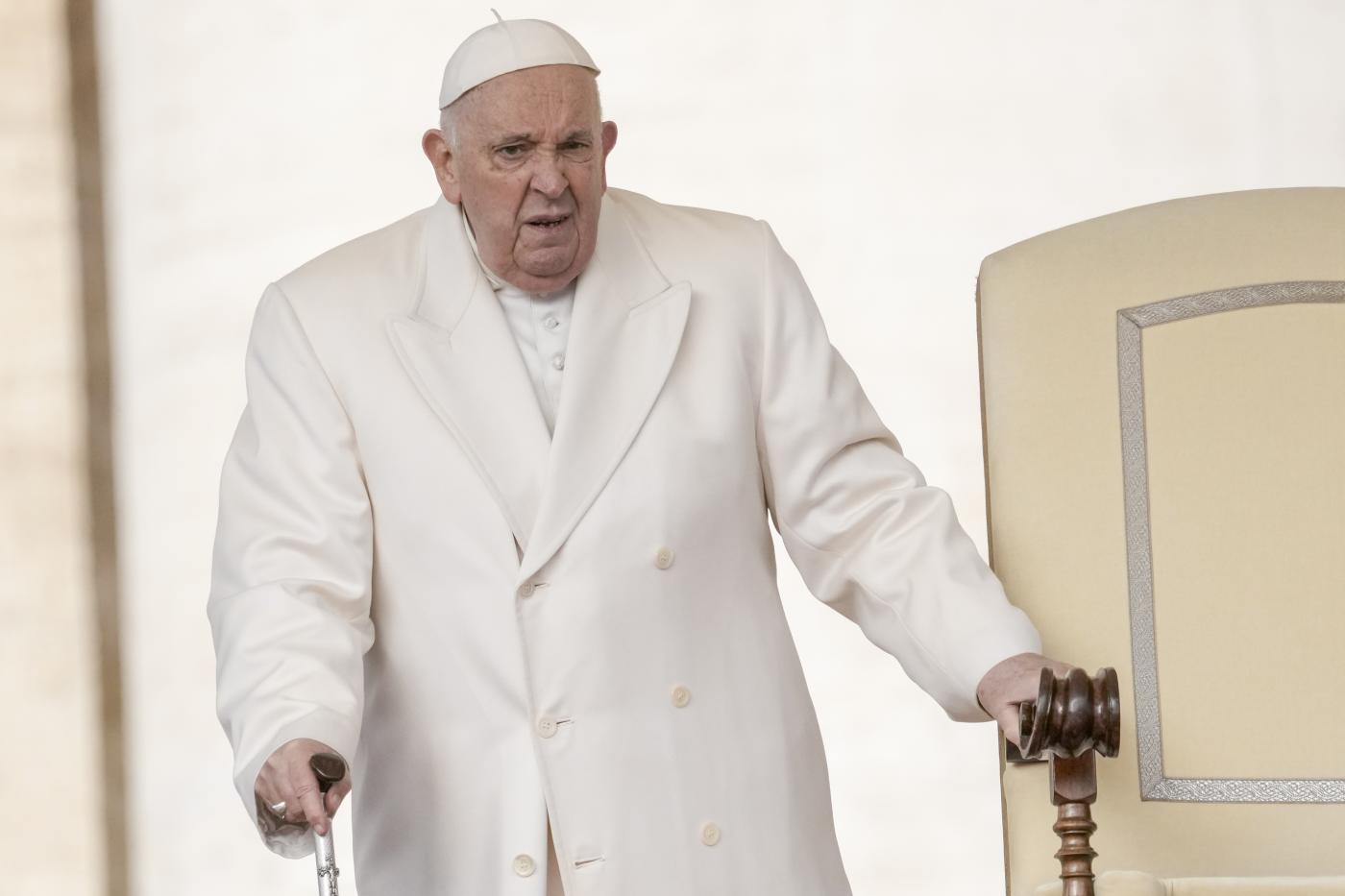 Vaticano, Papa Francesco: “Non mi sono ripreso”