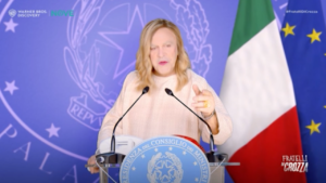 Crozza-Meloni agli evasori: “Come la Nato…c’hai un fisco che ti è alleato”