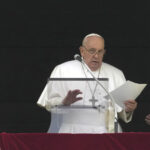 Vaticano, Papa: “Gloria non ha nulla a che fare con fama e potenza”