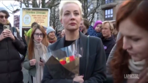 Berlino, Yulia Navalnaya partecipa a protesta anti-Putin