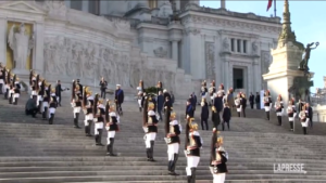 Unità nazionale, autorità all’Altare della Patria