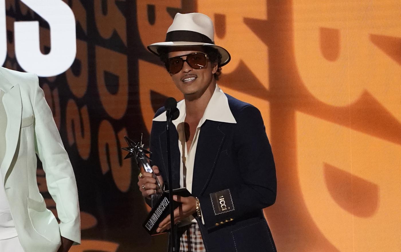 Bruno Mars, debito da 50 milioni con casinò di Las Vegas