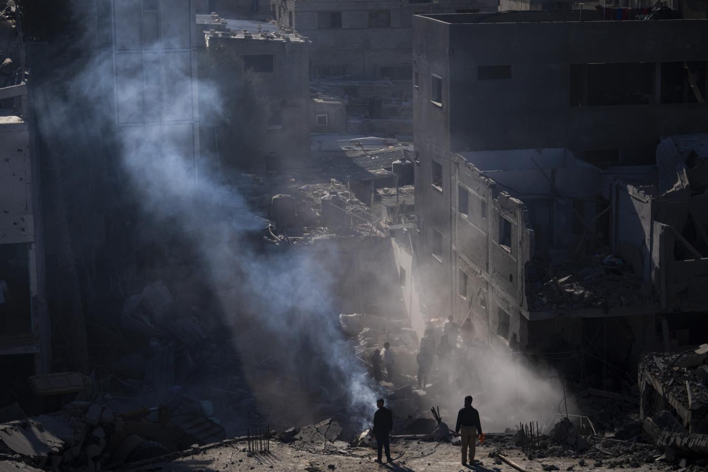 Medioriente, Israele attacca postazioni Hezbollah in Siria: sei morti