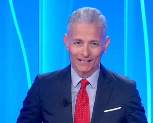 Rai, fuorionda su Fiorello e figlia: procedimento disciplinare per conduttore Tg2
