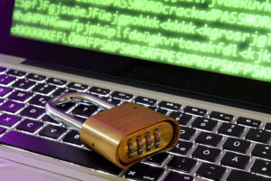 Cybersicurezza, in un anno oltre 1400 attacchi