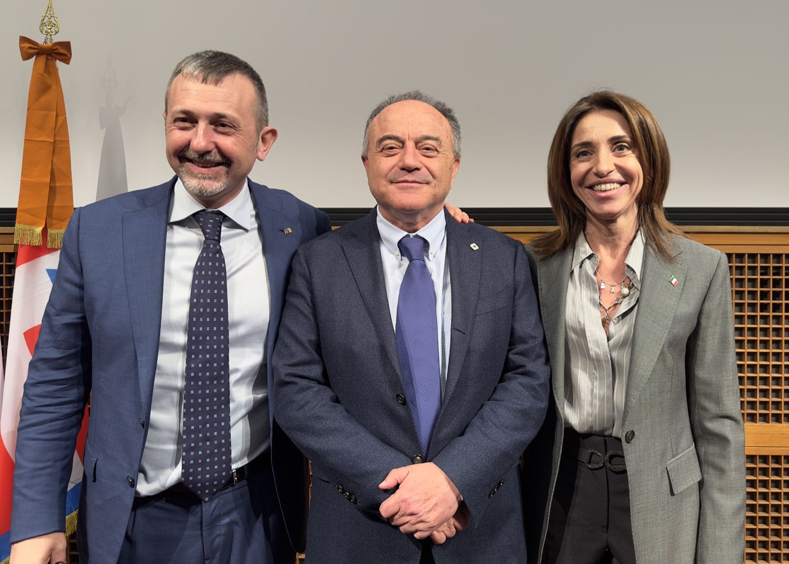 A Biella Gratteri incontra studenti, c’è anche Delmastro