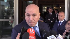 Gaza, Crosetto: “Netanyahu sospenda attacco gravissimo a civili, ora prevalga la ragione”