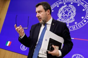 Il ministro dei Trasporti Matteo Salvini presenta il contratto di programma Mit-Anas
