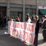 Milano, presidio studenti ad Assolombarda: “No a riforma scuola vergognosa”