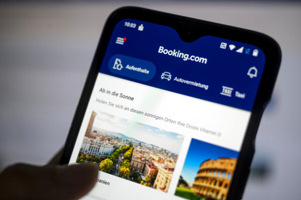 Antitrust, istruttoria su Booking per abuso posizione dominante